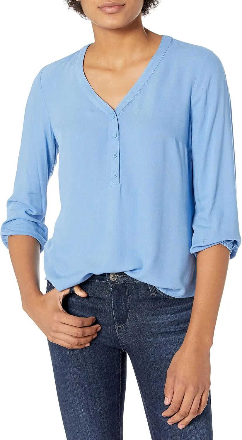 Amazon Essentials Women's 3/4 Sleeve Button Popover Shirt