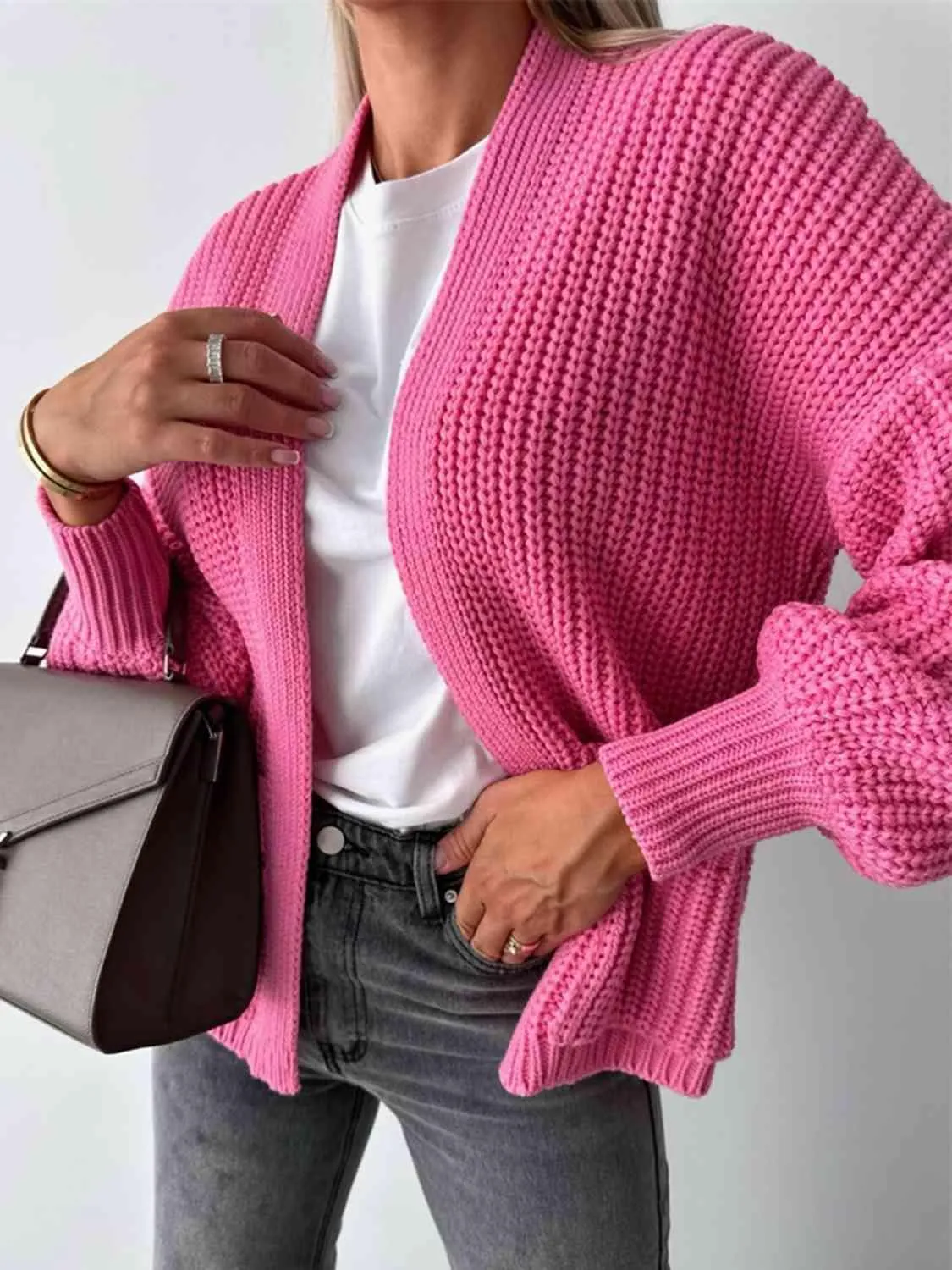 Cozy Luxe Oversized Knit Cardigan with Relaxed Sleeves