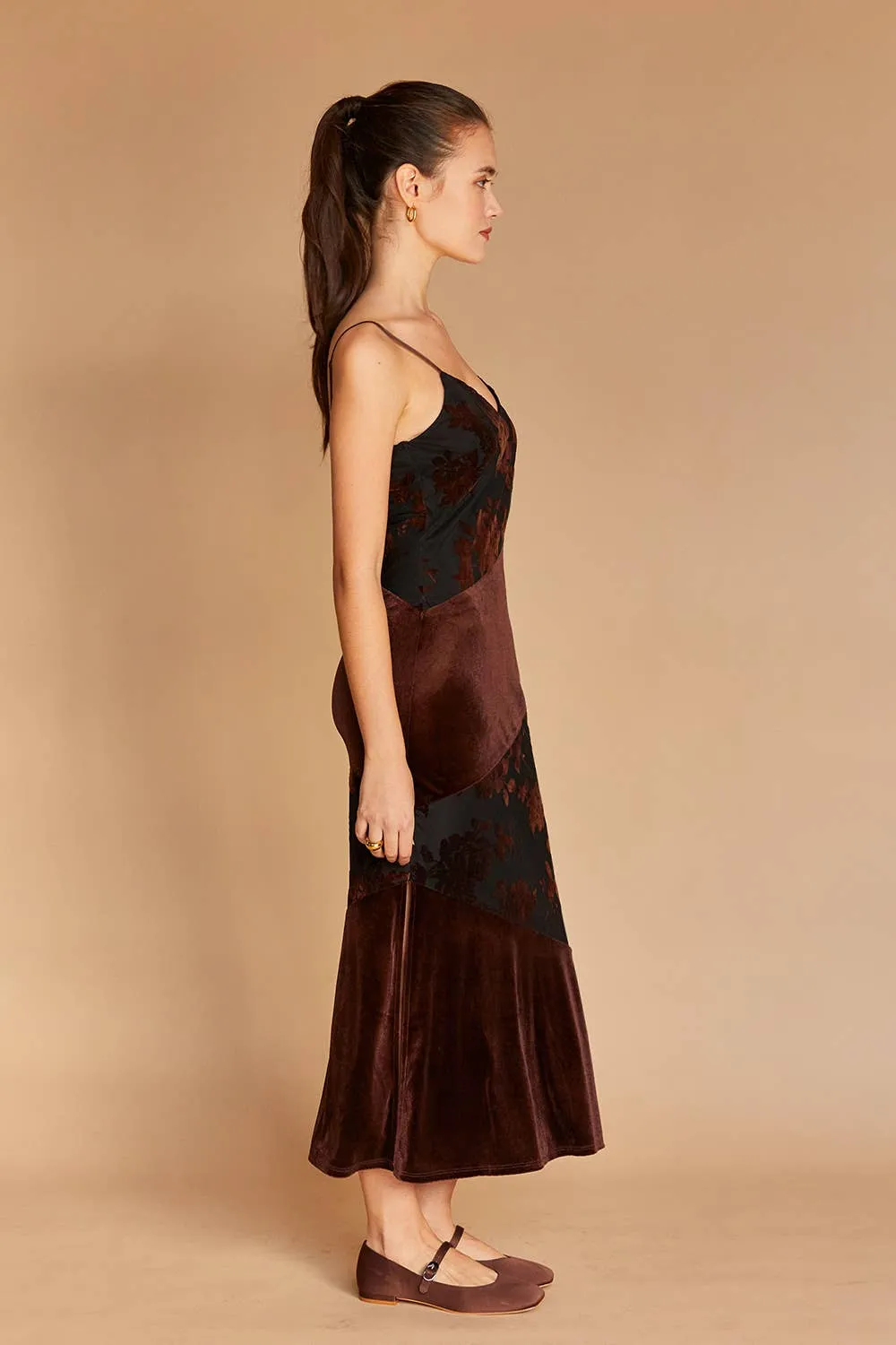 Janice Velvet Midi Dress