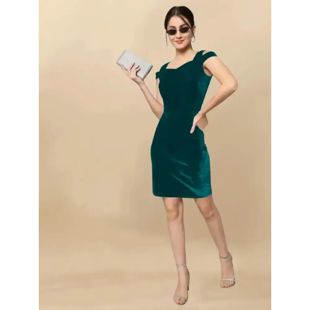 Julee Womens Velvet Bodycon Dress