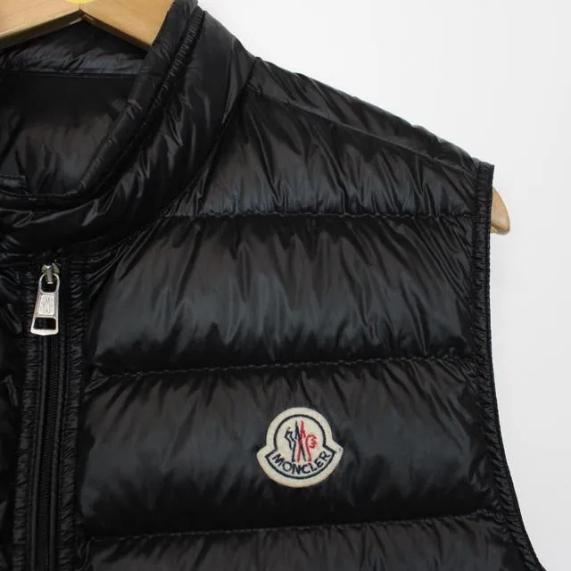 Moncler Down Gui Gilet Small