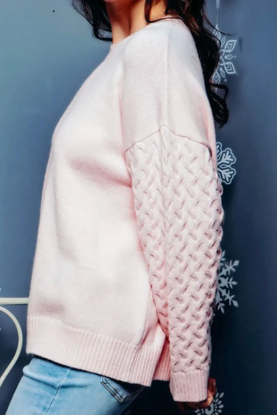 PULLOVER SWEATER WITH LONG CHUNKY CABLE SLEEVES