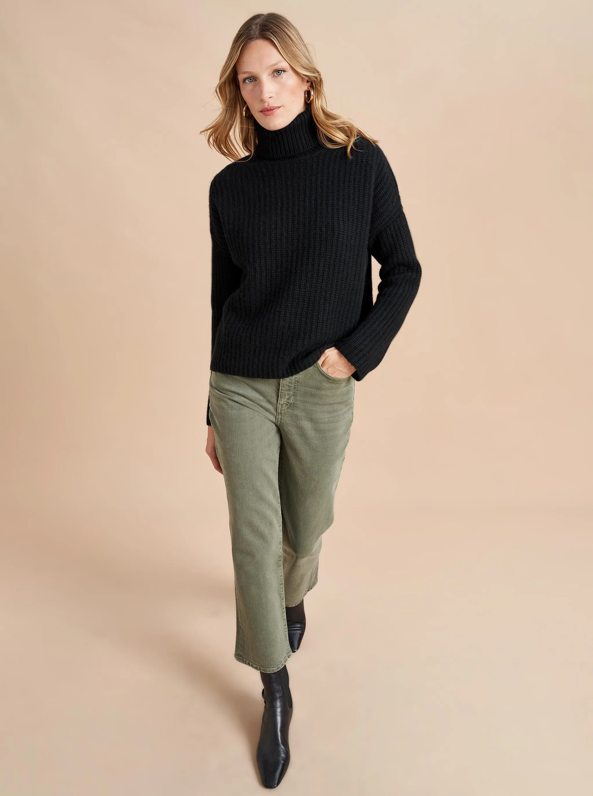 Toujours Turtleneck
